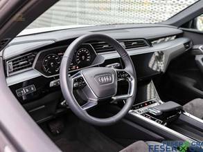 Thumbnail von AUDI E-TRON