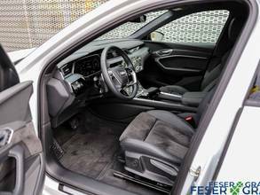 Thumbnail von AUDI E-TRON