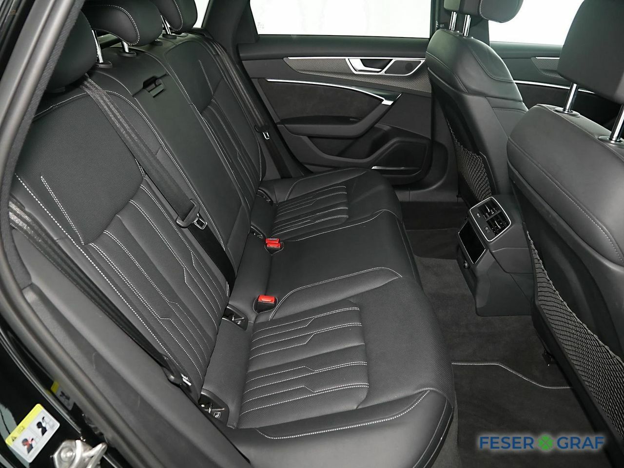 Thumbnail von AUDI S6 AVANT