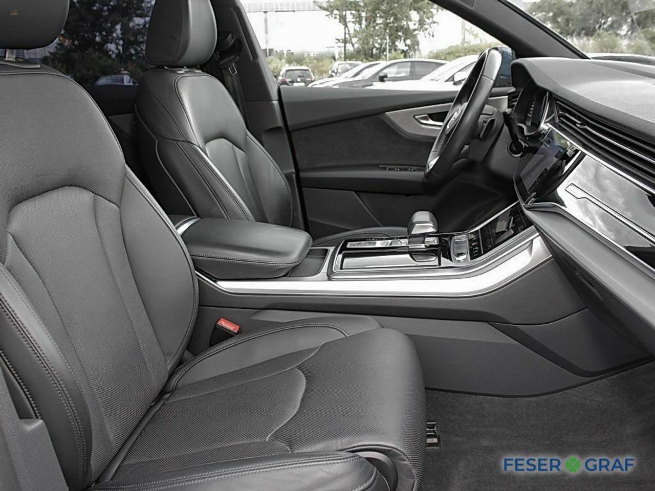 Thumbnail von AUDI Q8