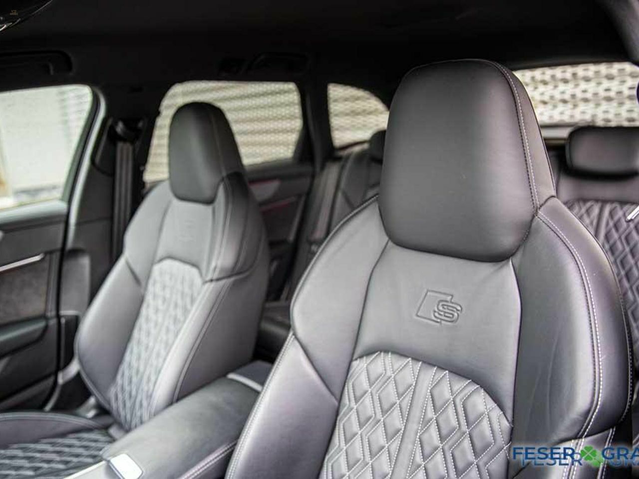 Thumbnail von AUDI S6 AVANT