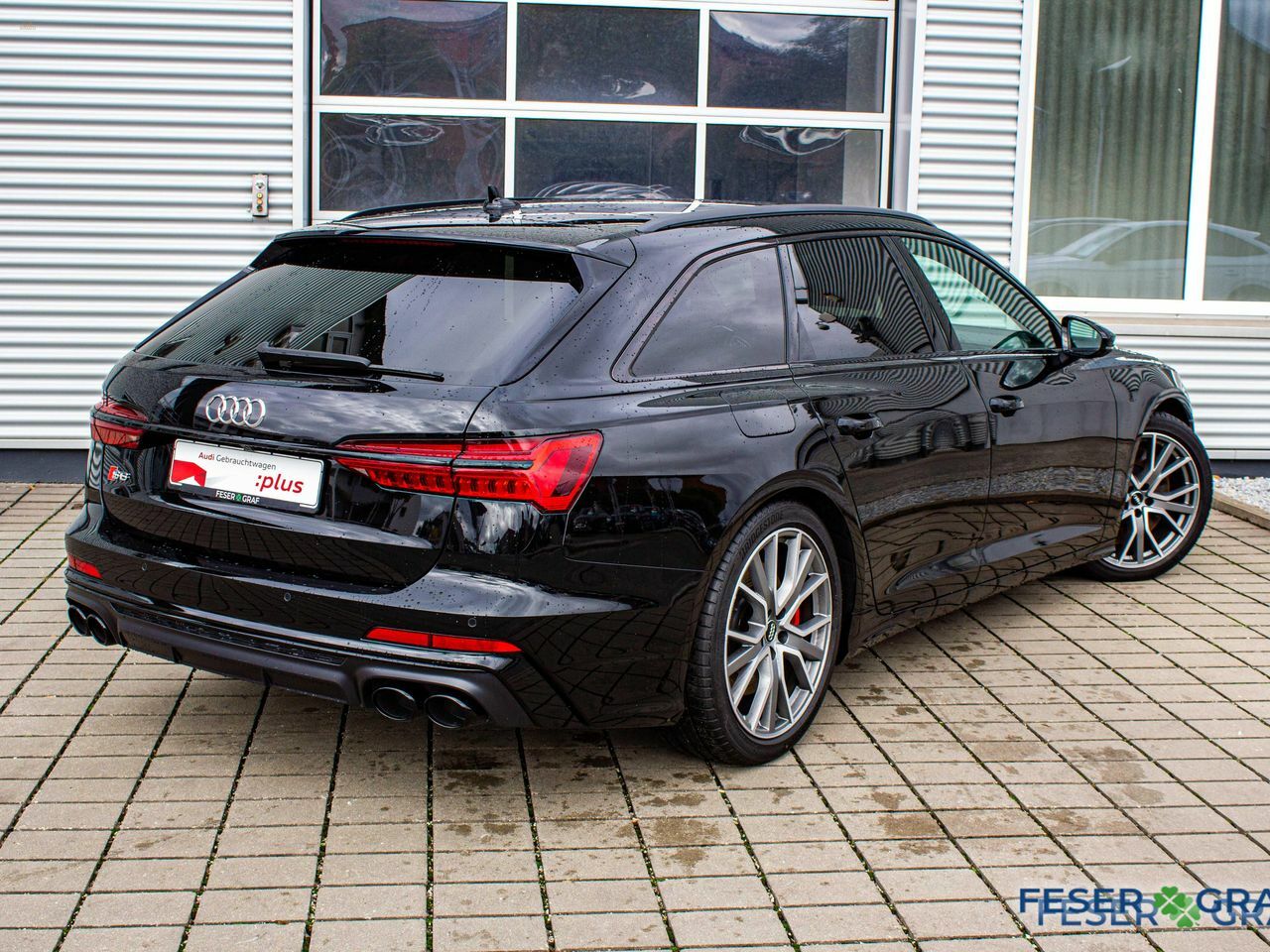 Thumbnail von AUDI S6 AVANT