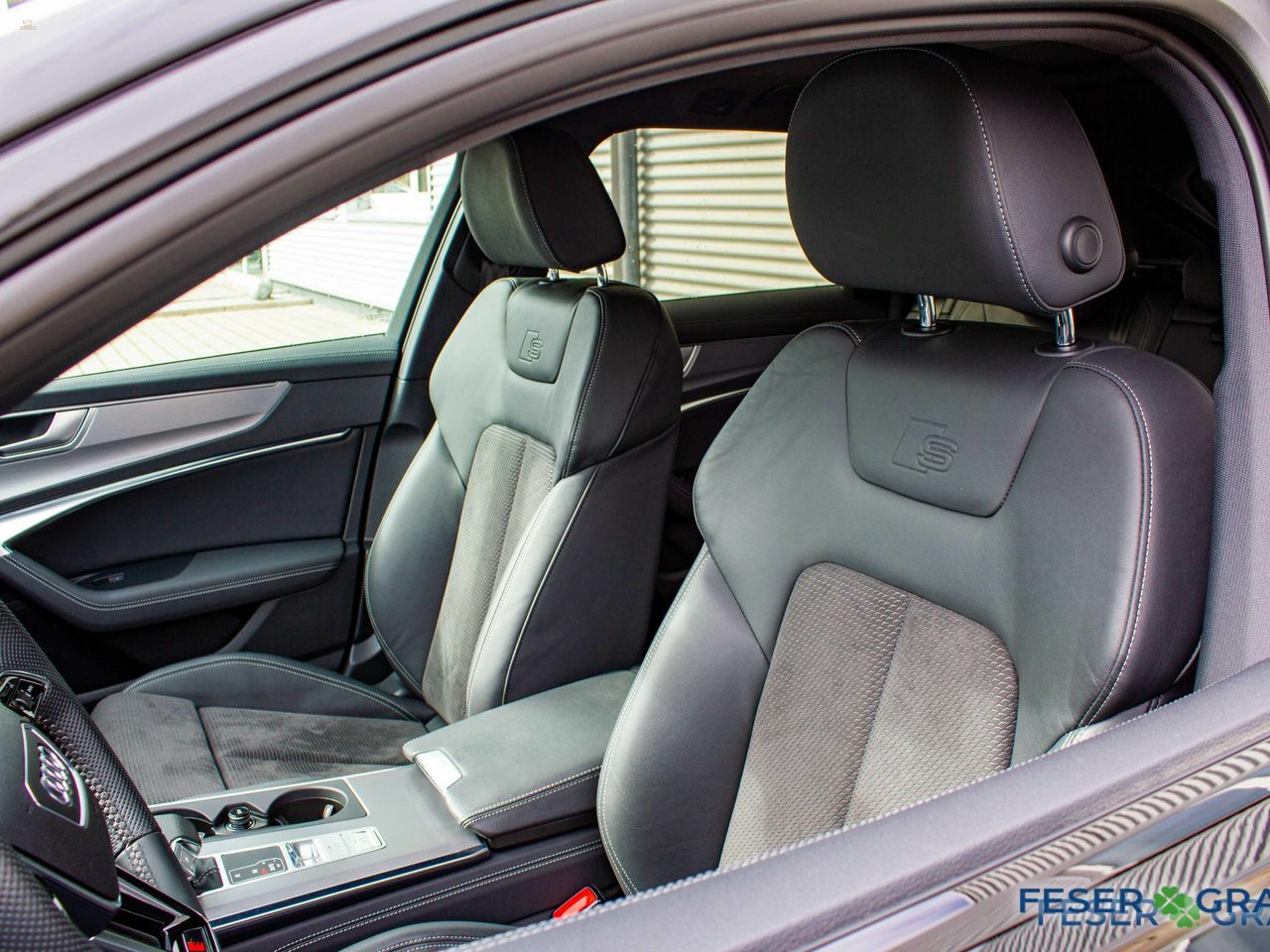 Thumbnail von AUDI S6 AVANT