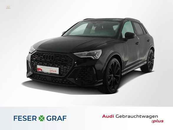 AUDI RS Q3