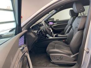 Thumbnail von AUDI E-TRON