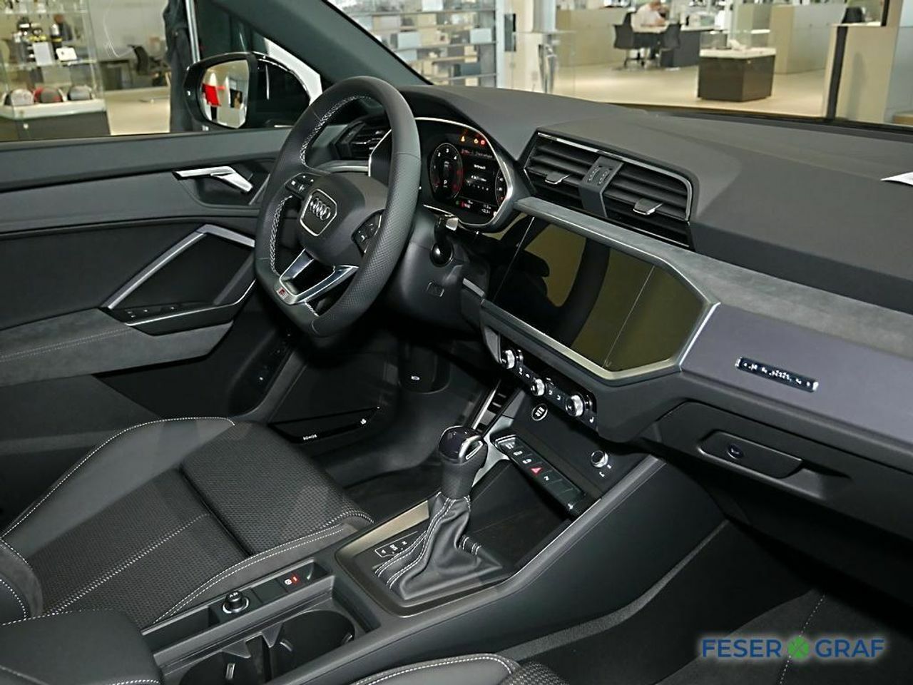 Thumbnail von AUDI Q3