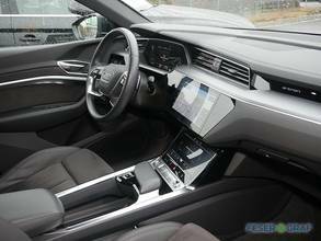 Thumbnail von AUDI E-TRON