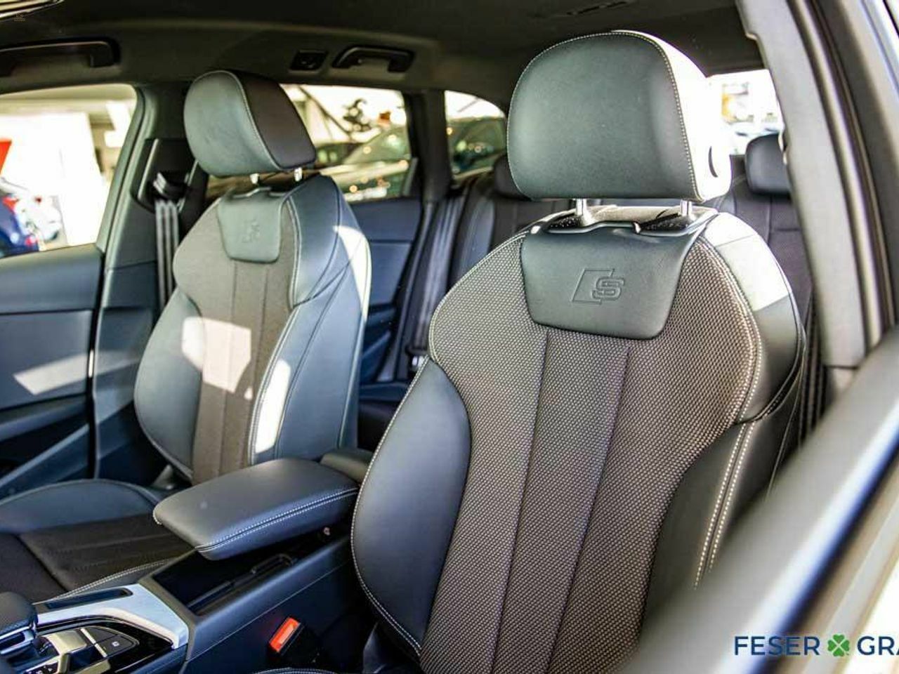 Thumbnail von AUDI A4 AVANT