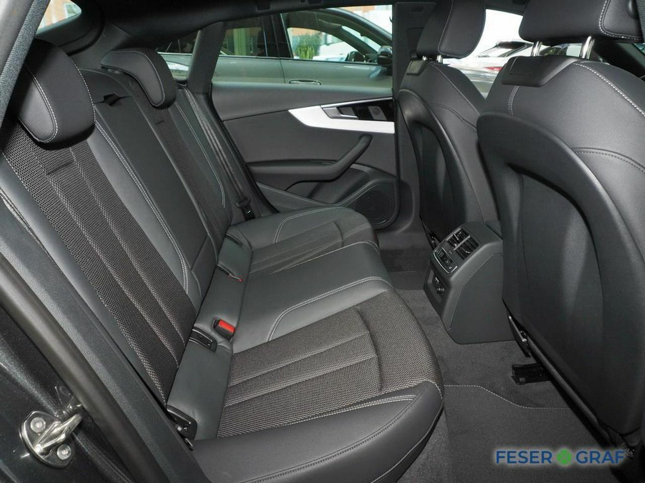 Thumbnail von AUDI A5 SPORTBACK