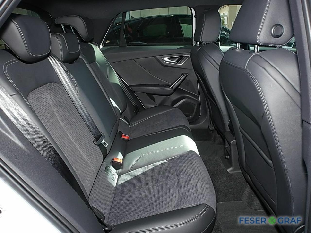 Thumbnail von AUDI SQ2