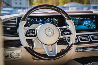 Thumbnail von Mercedes-Benz  GLS 800 BRABUS CARBON 3D