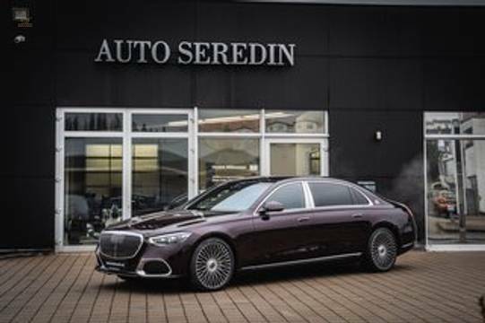 Maybach S580 4M 4D + 4 SEATS
