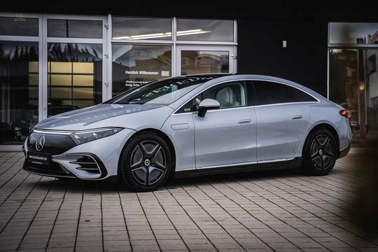 Mercedes-Benz EQS  580 AMG + HYPERSCREEN