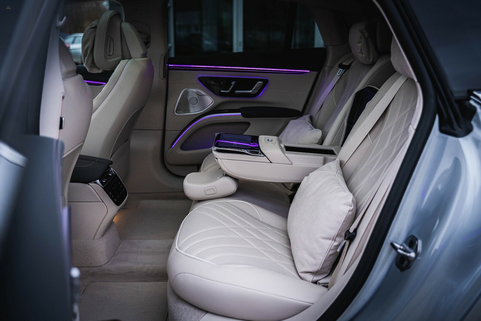 Thumbnail von Mercedes-Benz EQS  580 AMG + HYPERSCREEN