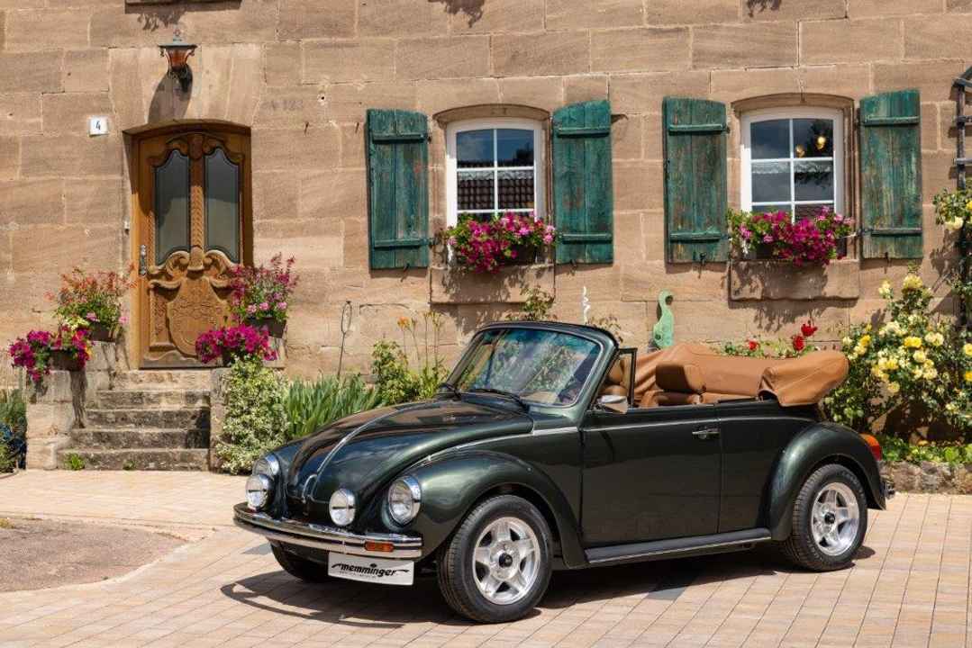 Cabriolet Käfer 1303 vert chêne métallisé