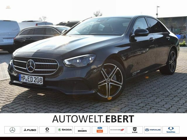 Mercedes-Benz E 300 de+Rückfahrk+Burmester Soundsys.+Schiebed.