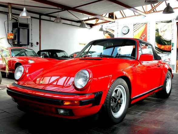 911 Carrera Cabriolét, Juni 1989, Indischrot/Leder Schwarz wenig Km, original, G50 Getriebe, letztes