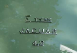 Thumbnail von Jaguar E-Type Serie I Serie I 4,2 ltr. Roadster (1966)