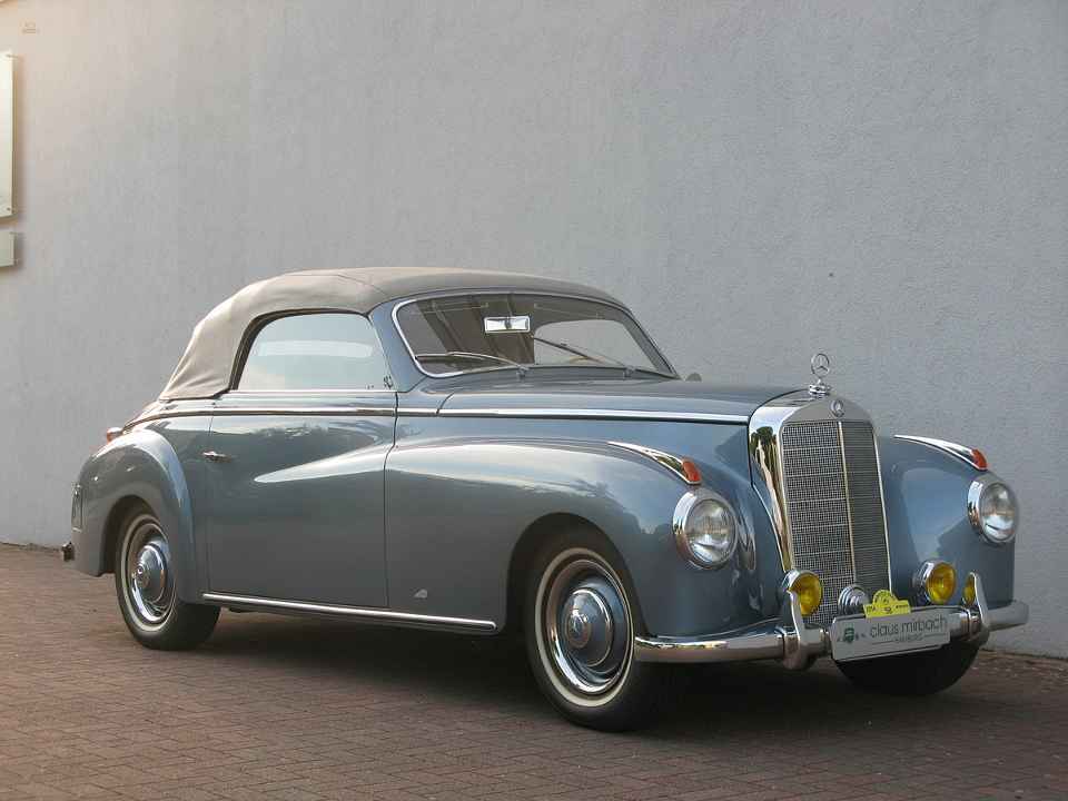 Mercedes with Wendler body 220 base A-Cabrio (1952)