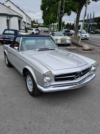 Mercedes Benz 280 SL (W 113) mit 5Gang-Schaltung (!)