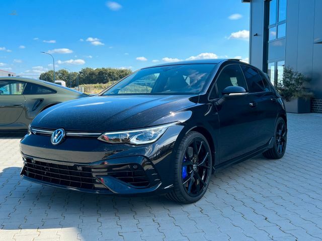 Volkswagen Golf R 4M DSG PANO AKRAPO HUD PERFORMANCE