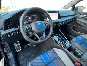 Thumbnail von Volkswagen Golf R 4M DSG PANO AKRAPO HUD PERFORMANCE