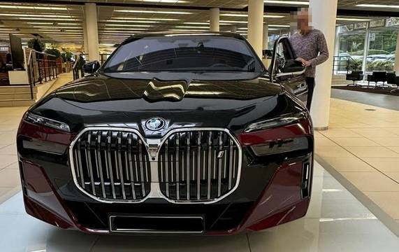 I7 x Drive 60 Limousine