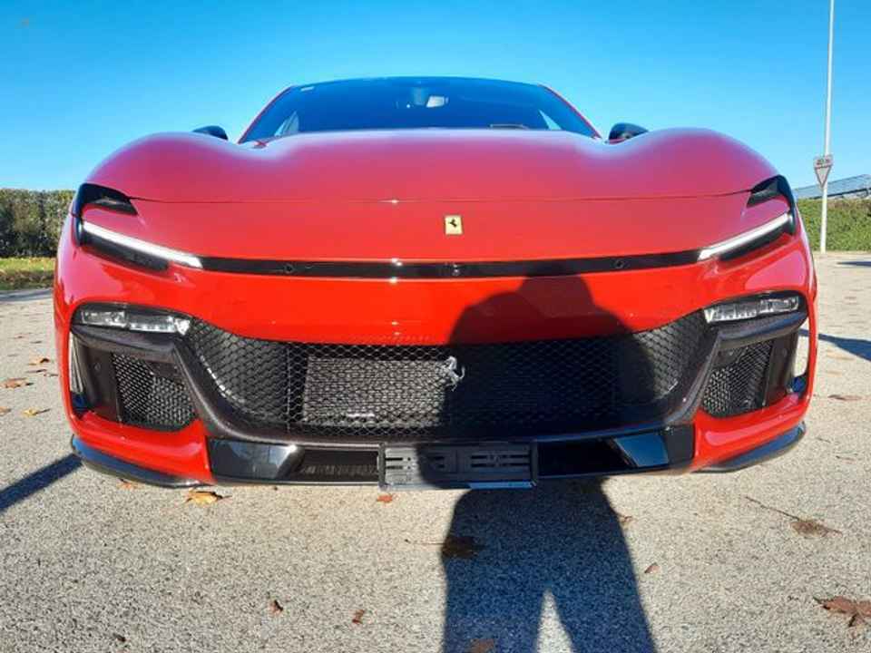 Ferrari Purosangue V12 DCT 4WD  2026