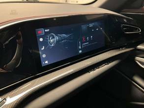 Thumbnail von フェラーリ プルサンゲ V12 DCT 4WD  2026