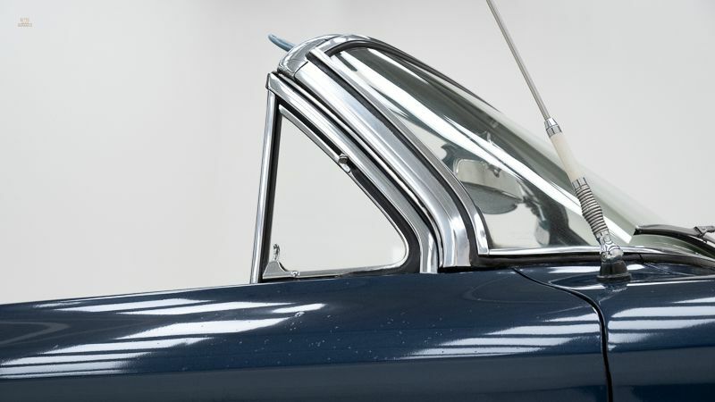 Thumbnail von Chevrolet Corvair '64