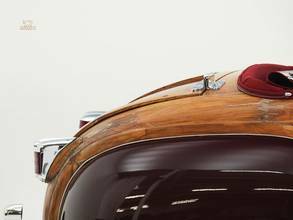 Thumbnail von Chrysler Town and Country 2 door Convertible '47