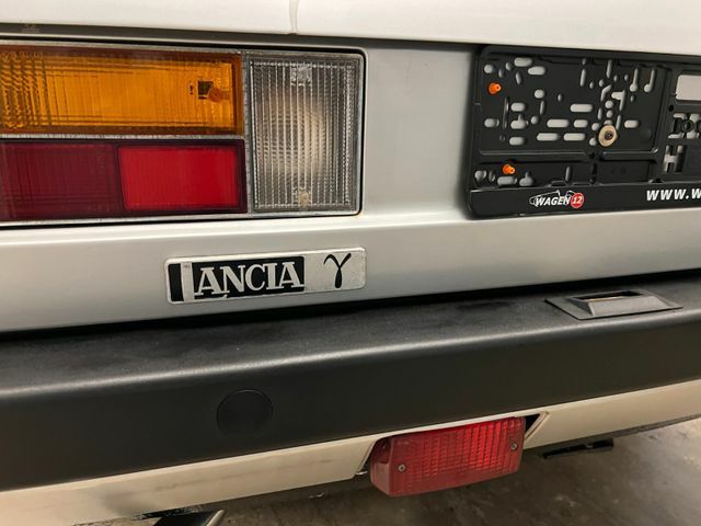 Thumbnail von Lancia Gamma 2.5 12 mois de garantie