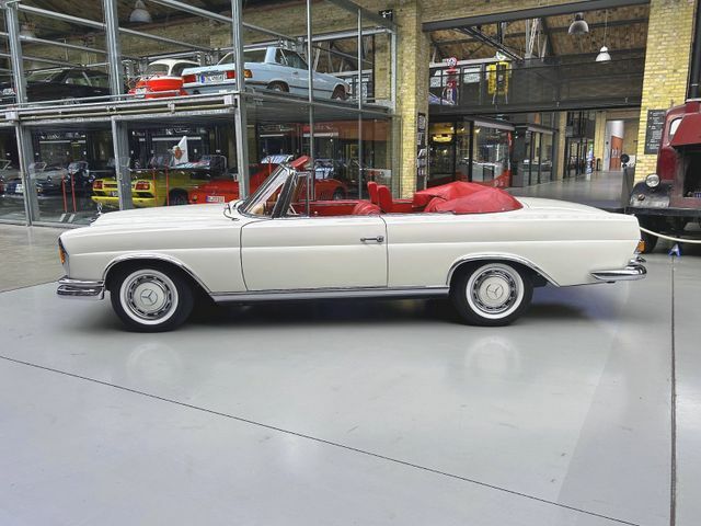 Thumbnail von Mercedes-Benz 220 SEb Cabrio - droomachtig!
