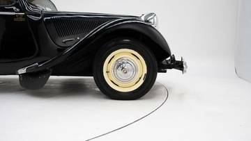 Thumbnail von Citroen Traction 6H '54