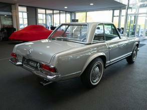 Thumbnail von Mercedes-Benz 230 SL W113 "Pagode"  Classic Data 1-