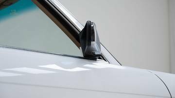 Thumbnail von Mercedes-Benz 560 SL '88