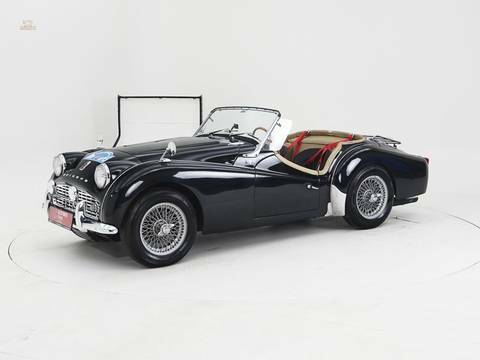 Triumph TR3 A + Hardtop '60