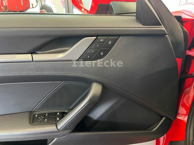 Thumbnail von Porsche 992 Carrera  Approved 04/27,Front foliert