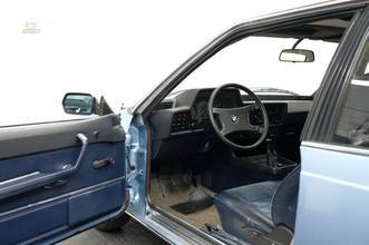 Thumbnail von BMW 633 CSI /56.168 KM/H-INSCRIPCIÓN/ÍCONO DE DISEÑO