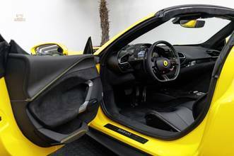 Thumbnail von Ferrari 296 GTS/CARBON/LIFT/JBL/KAMERA/RACING SEATS/ADAS