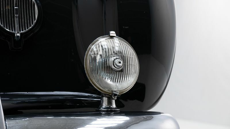 Thumbnail von Bentley MK6 Saloon by James Young '48