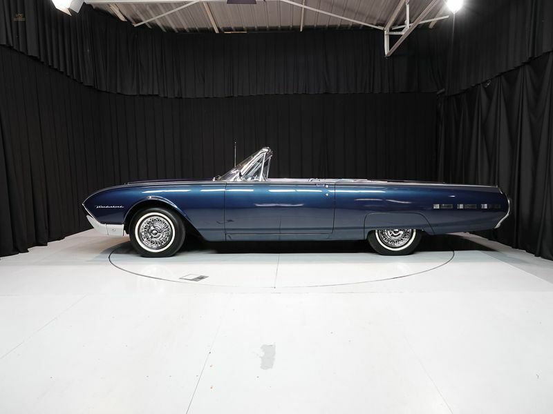 Thumbnail von Ford Thunderbird Convertible Third Generation '62