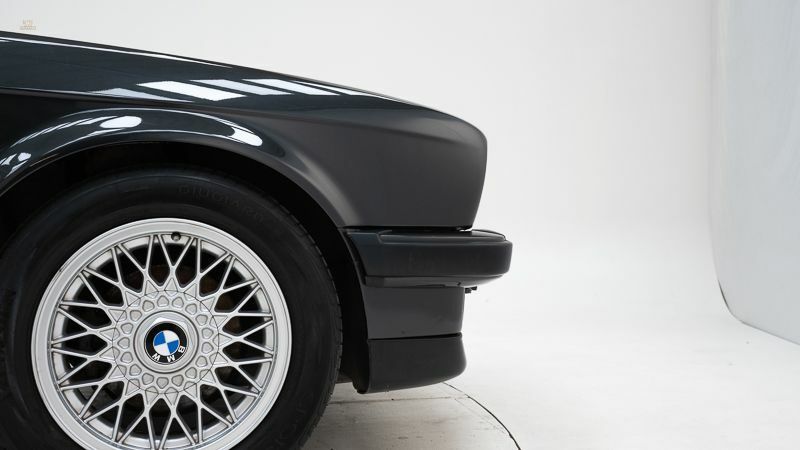 Thumbnail von BMW  320i '90