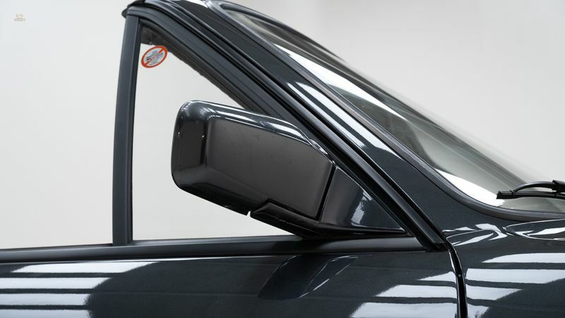 Thumbnail von BMW  320i '90