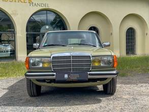 Thumbnail von Mercedes-Benz 200T, 2.Hand, Zustand 1, vollst. Dokumentiert