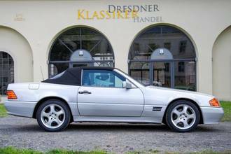 Thumbnail von Mercedes-Benz SL 300, Duits voertuig, onderhoudsboekje bijgehouden