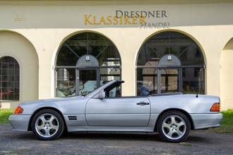 Thumbnail von Mercedes-Benz SL 300, Duits voertuig, onderhoudsboekje bijgehouden