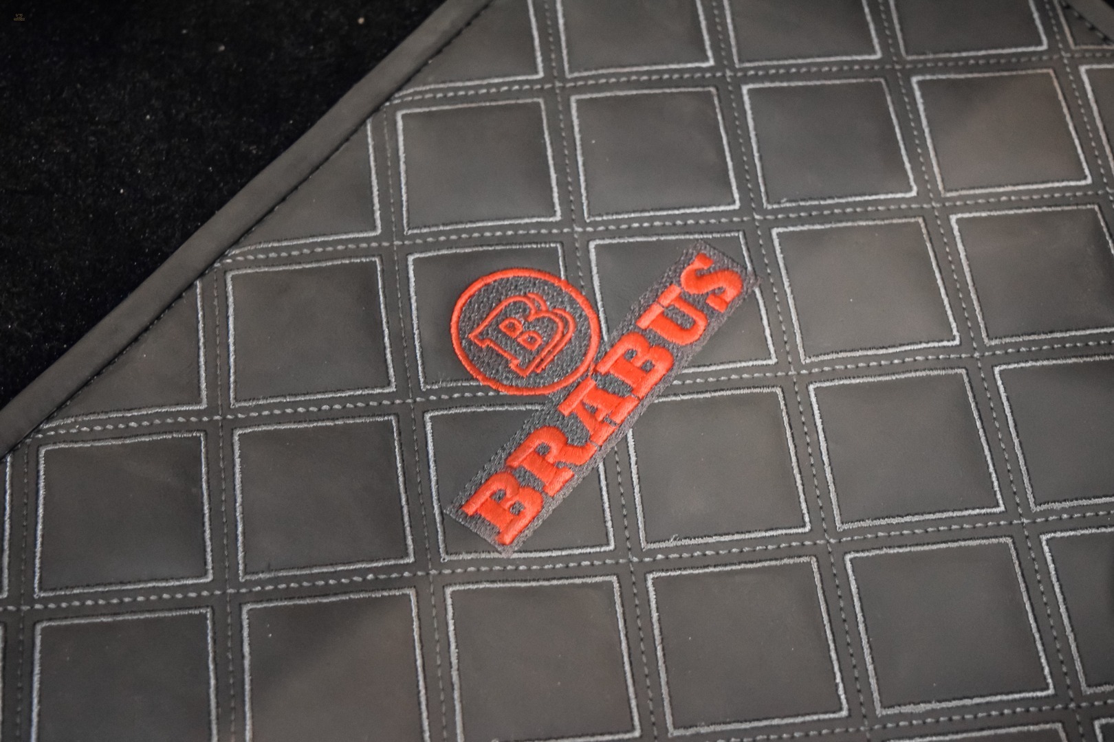 Thumbnail von Mercedes-Benz BRABUS GLE 900 ROCKET 1 DI 25