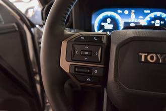 Thumbnail von Toyota Land Cruiser 2.8 VX 4WD - 7 SEATS - MTM - MTS