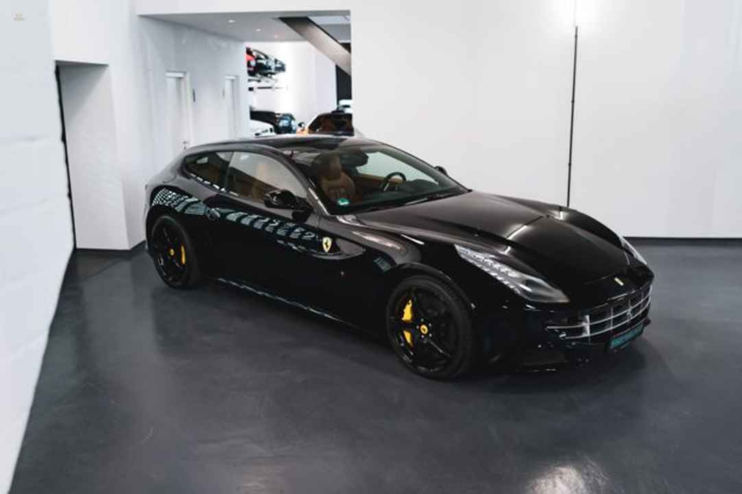 Ferrari FF 6.3 V12 *DAYTONA/CUOIO/LIFT/VOLL*